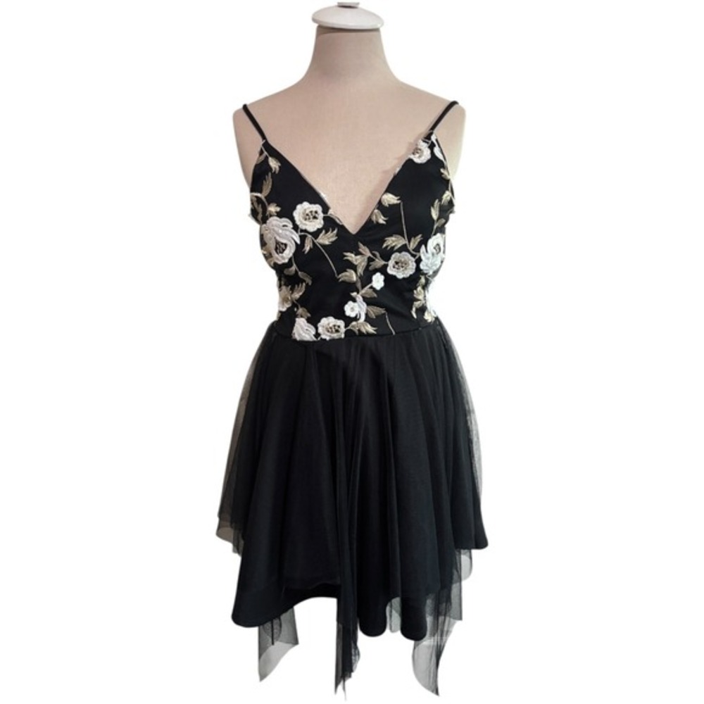 Vtg Black Embroidered Floral Appliqué Dress sz S Tulle Asymmetric Y2K Whimsigoth